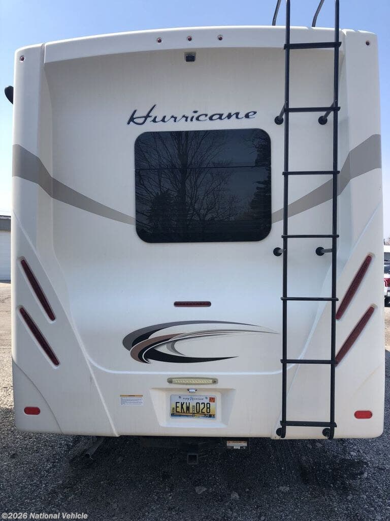2017 Thor Motor Coach Hurricane 34P - Used Class A For Sale by National Vehicle in Freeland, Michigan