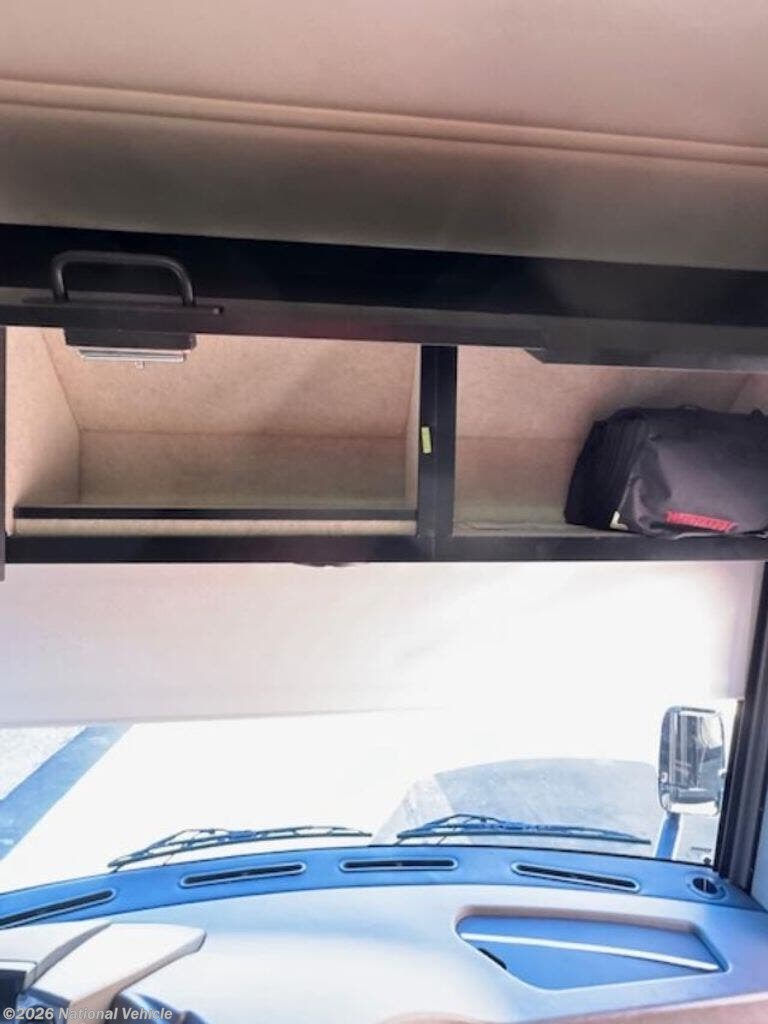 2018 Winnebago Horizon 40A - Used Class A For Sale by National Vehicle in Green Valley, Arizona