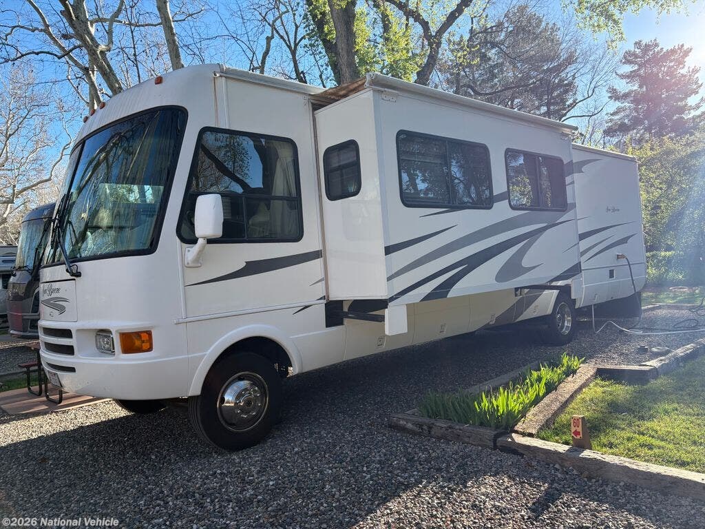 2005 National RV Sea Breeze 1341 - Used Class A For Sale by National Vehicle in Yorba Linda, California