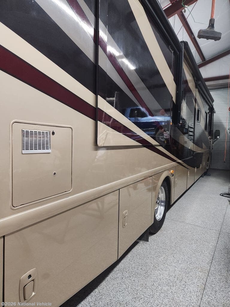 2007 Thor Motor Coach Mandalay 40G - Used Class A For Sale by National Vehicle in Pahrump, Nevada