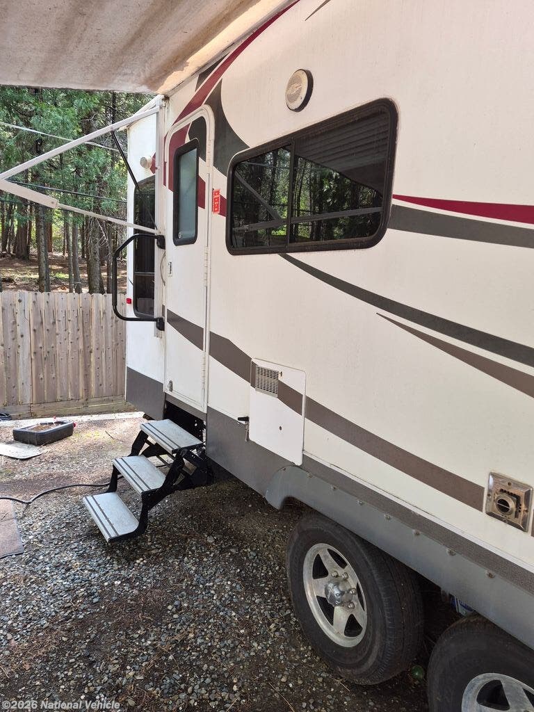 2013 Milan 27RLSG by Eclipse from National Vehicle in Magalia, California