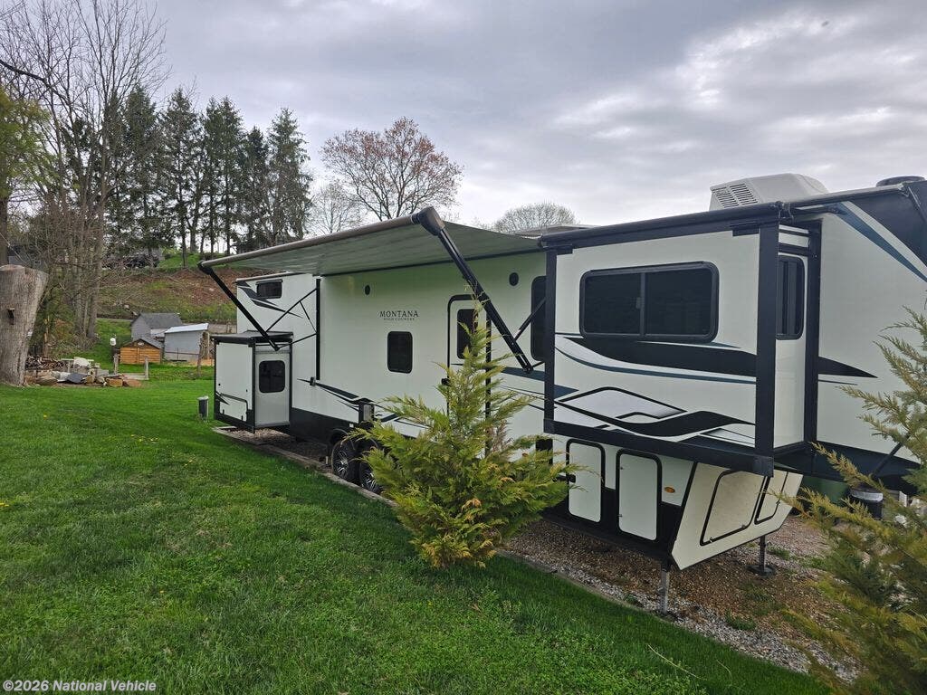 2022 Keystone Montana High Country 377FL - Used Fifth Wheel For Sale by National Vehicle in York, Pennsylvania