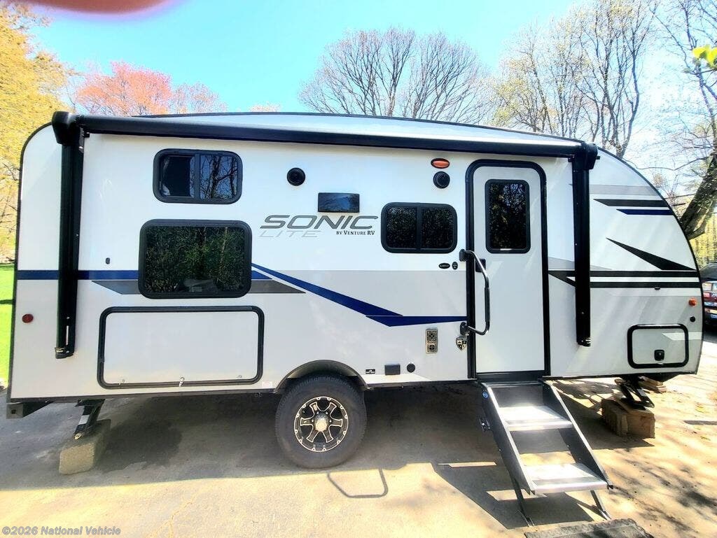 2022 Sonic Lite 169VUD by Venture from National Vehicle in Unionville, Connecticut