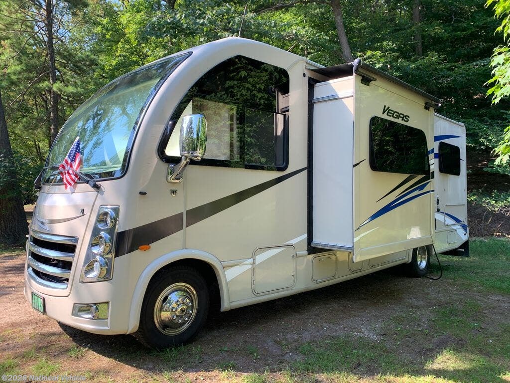 2018 Thor Motor Coach Vegas 25.4 - Used Class A For Sale by National Vehicle in Lowell, Michigan
