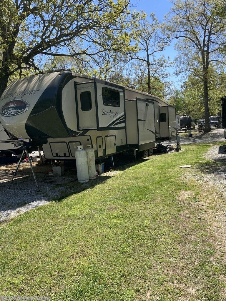 2018 Forest River Sandpiper 379FLOK - Used Fifth Wheel For Sale by National Vehicle in Rossville, Georgia
