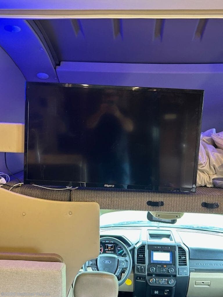 2020 Magnitude BB35 by Thor Motor Coach from National Vehicle in Belton, Texas