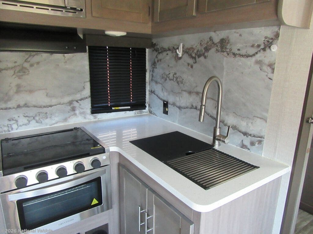 Used 2022 CrossRoads Sunset Trail Super Lite 253RB available in Godley, Texas