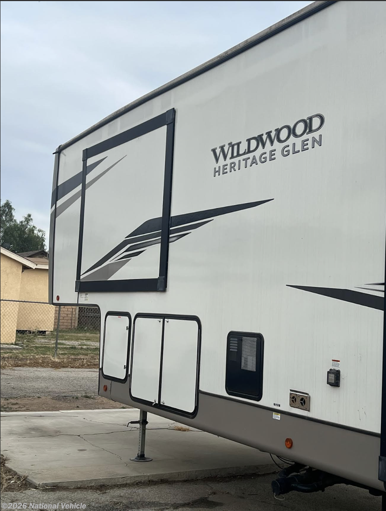2023 Forest River Wildwood Heritage Glen Elite 35RE - Used Fifth Wheel For Sale by National Vehicle in South Jordan, Utah