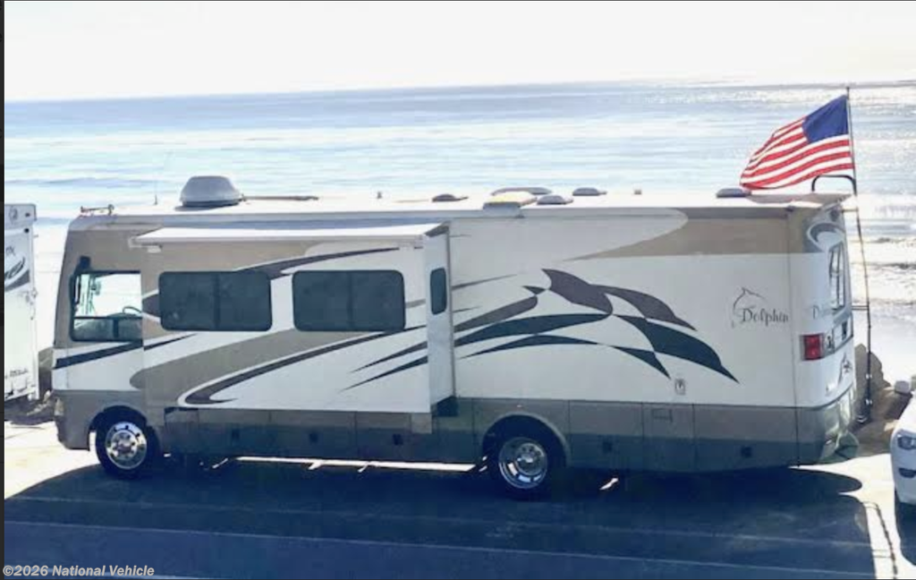 2006 Dolphin 5320 by National RV from National Vehicle in Ventura, California