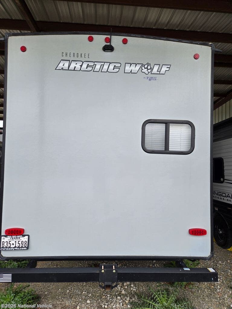2022 Forest River Cherokee Arctic Wolf 261RK - Used Fifth Wheel For Sale by National Vehicle in Midlothian, Texas