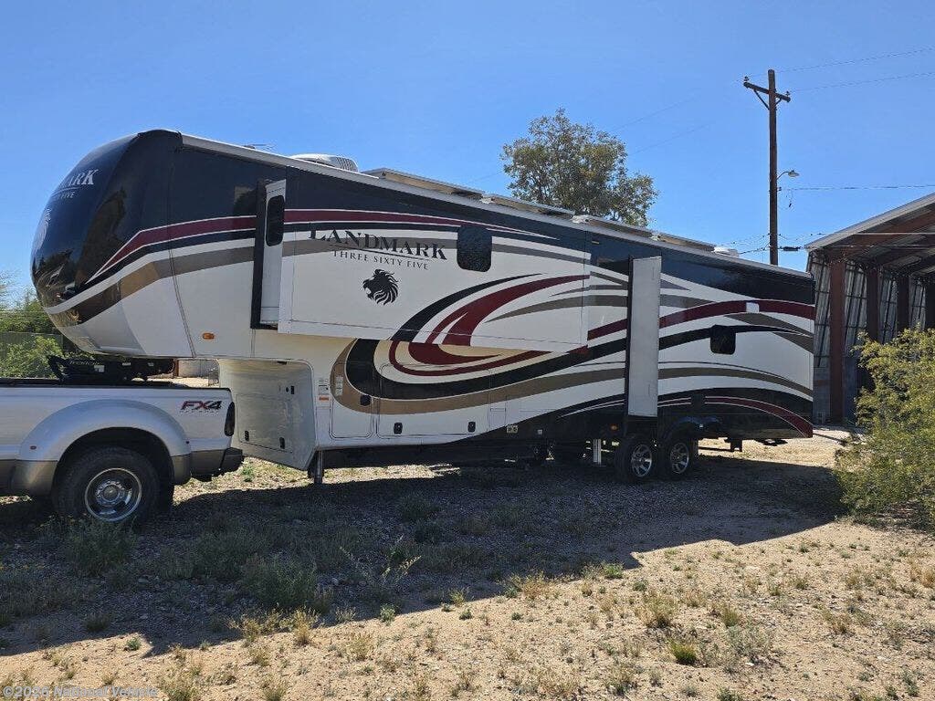 2016 Heartland Landmark 365 Orlando - Used Fifth Wheel For Sale by National Vehicle in Tucson, Arizona
