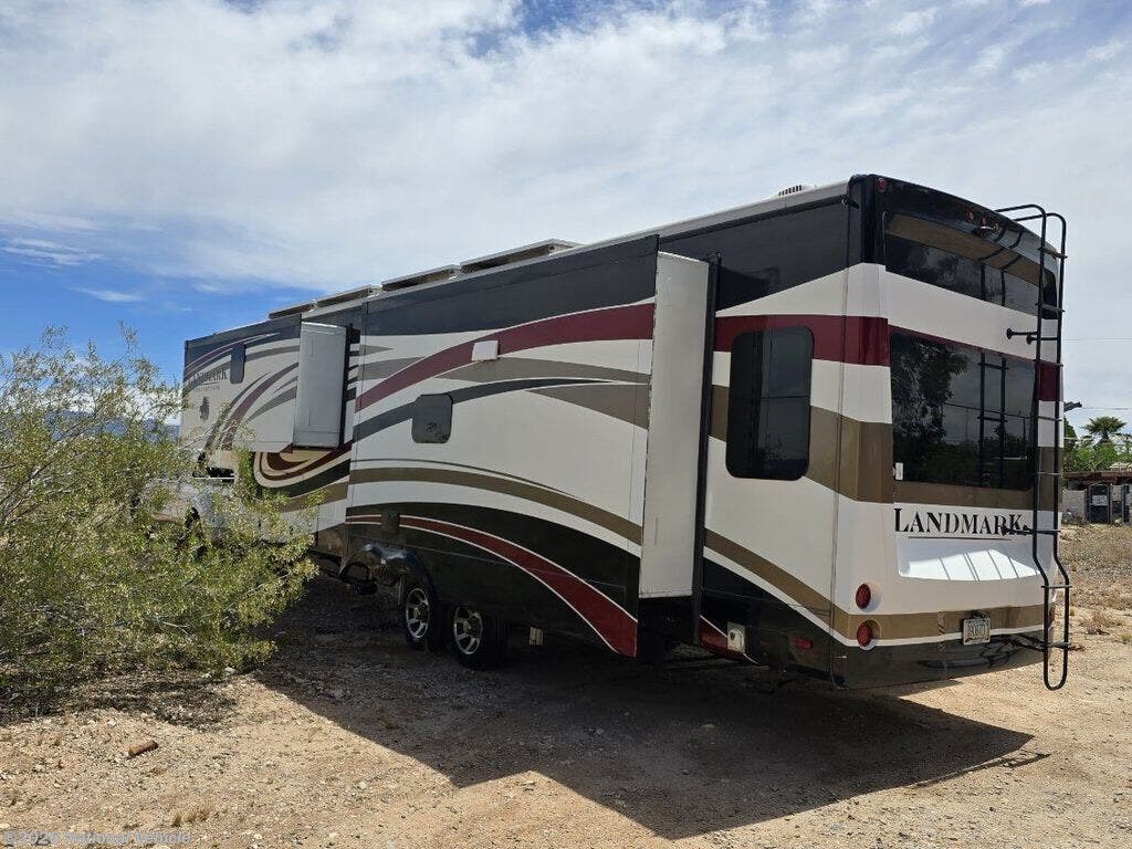 2016 Landmark 365 Orlando by Heartland from National Vehicle in Tucson, Arizona