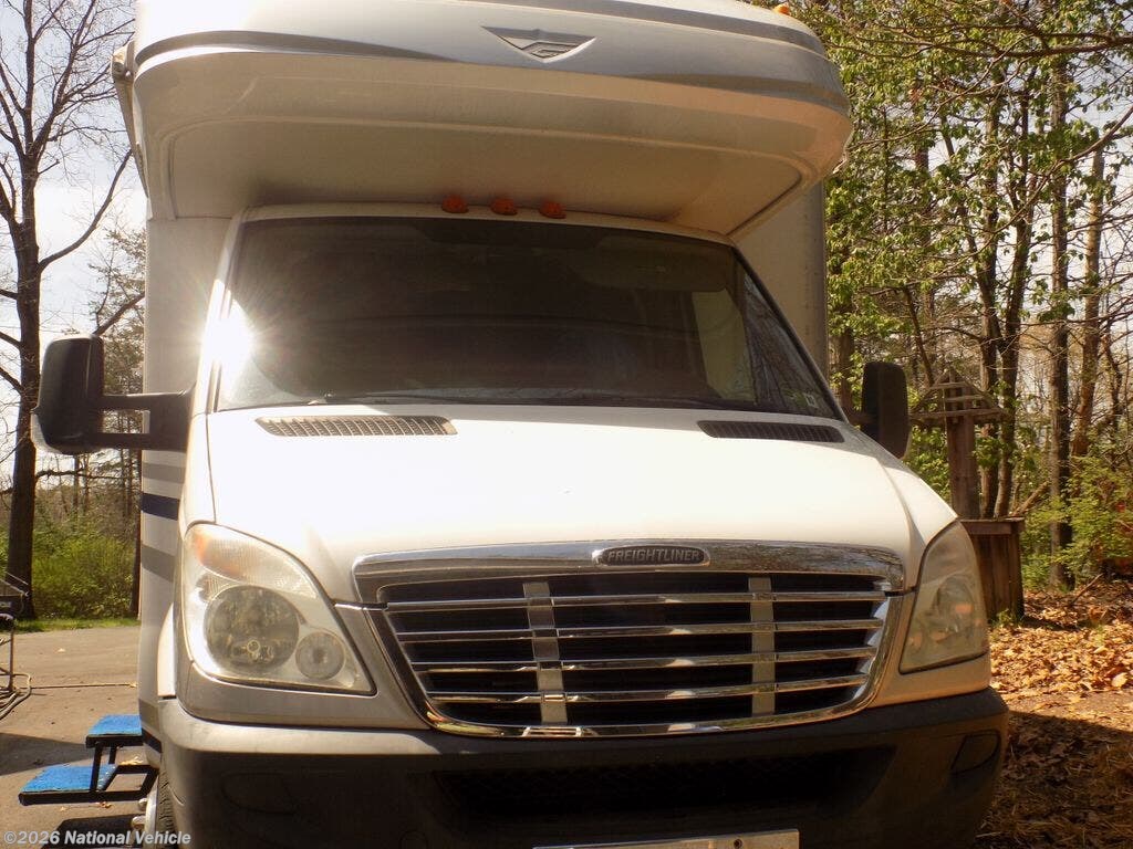 2009 Icon 24D by Fleetwood from National Vehicle in Bunker Hill, West Virginia