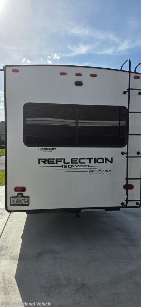 2022 Grand Design Reflection 150 295RL - Used Fifth Wheel For Sale by National Vehicle in Port St. Lucie, Florida