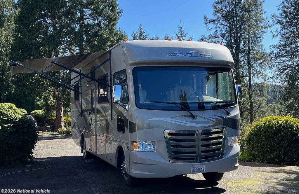2013 A.C.E. 29.2 by Thor Motor Coach from National Vehicle in Centralia, Washington