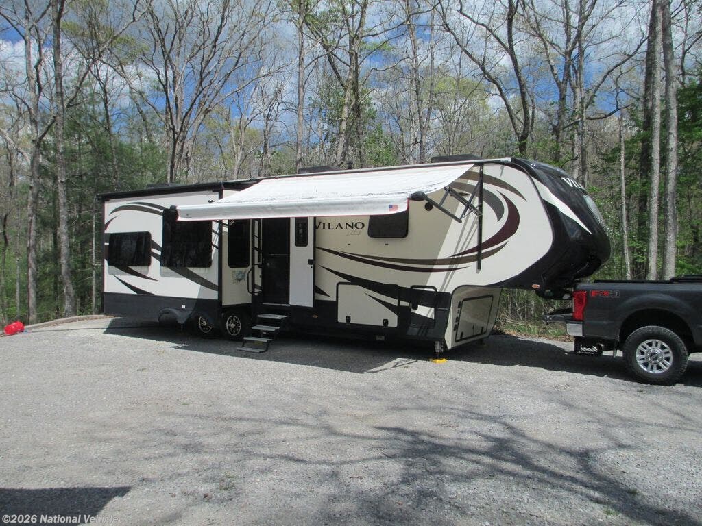 2017 Vanleigh Vilano 365RL - Used Fifth Wheel For Sale by National Vehicle in Crossville, Tennessee