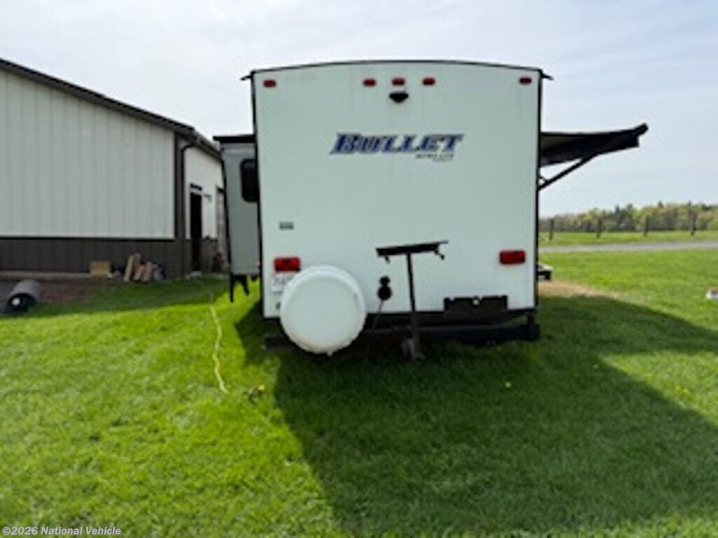 Used 2018 Keystone Bullet Ultra Lite 287QBSWE available in Emittsburg, Maryland