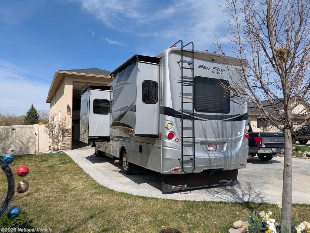 2014 Newmar Bay Star Sport 2702 - Used Class A For Sale by National Vehicle in Napa, Idaho