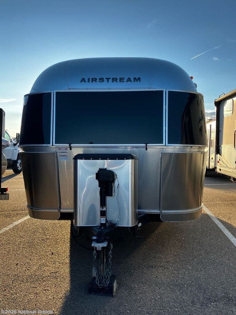 2023 Flying Cloud 25FB Queen Rear Hatch by Airstream from National Vehicle in Firestone, Colorado