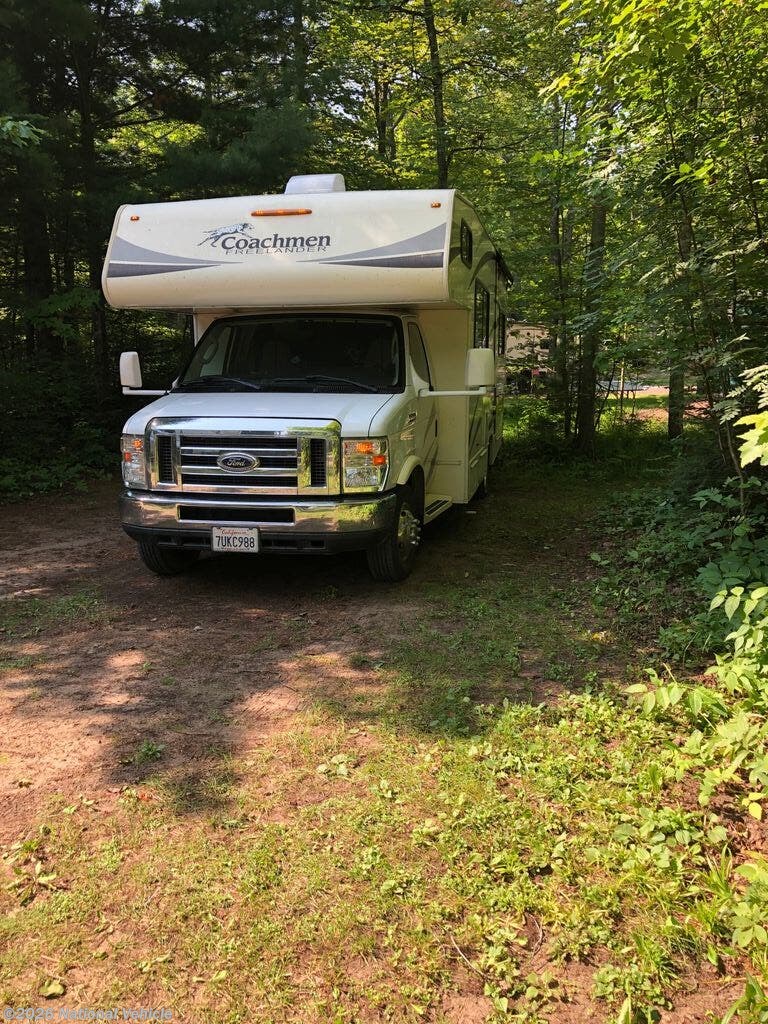 2016 Coachmen Freelander 21RS - Used Class C For Sale by National Vehicle in Arroyo Grande, California