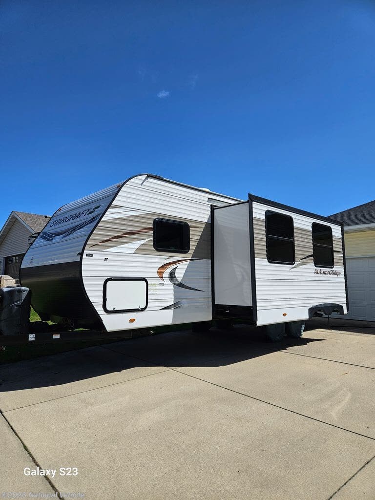 2022 Starcraft Autumn Ridge 26BHS - Used Travel Trailer For Sale by National Vehicle in Owatonna, Minnesota