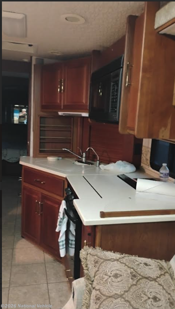 Used 2004 Winnebago Journey 34H available in St Albans, West Virginia