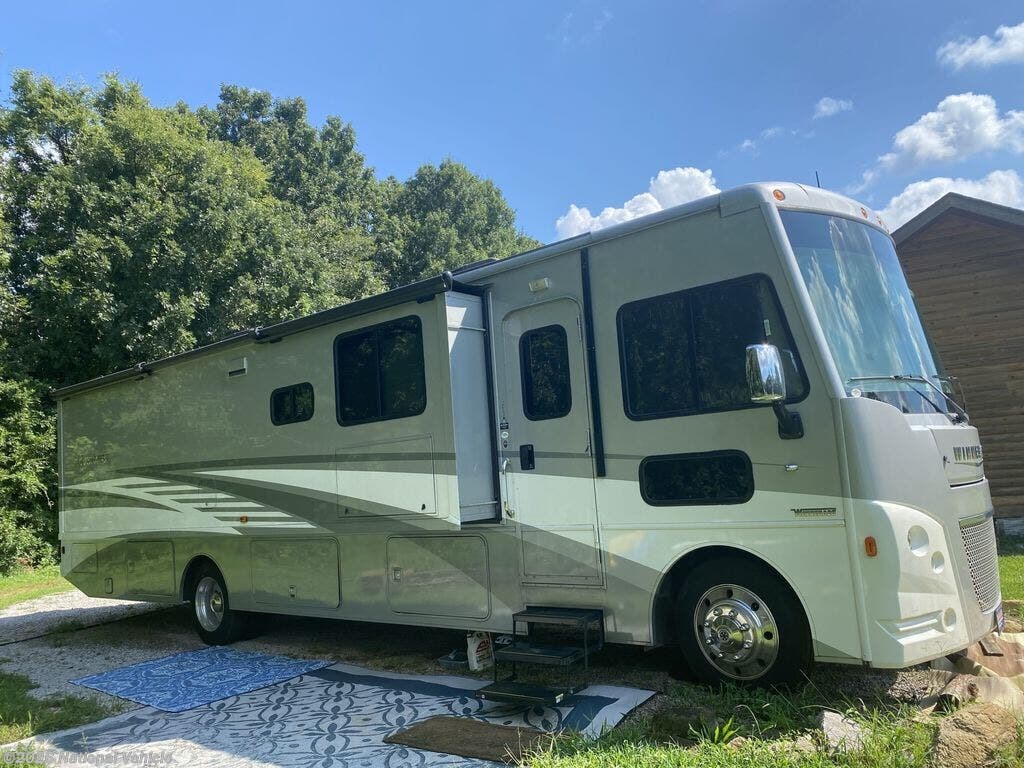2019 Winnebago Adventurer 36Z - Used Class A For Sale by National Vehicle in Manson, North Carolina