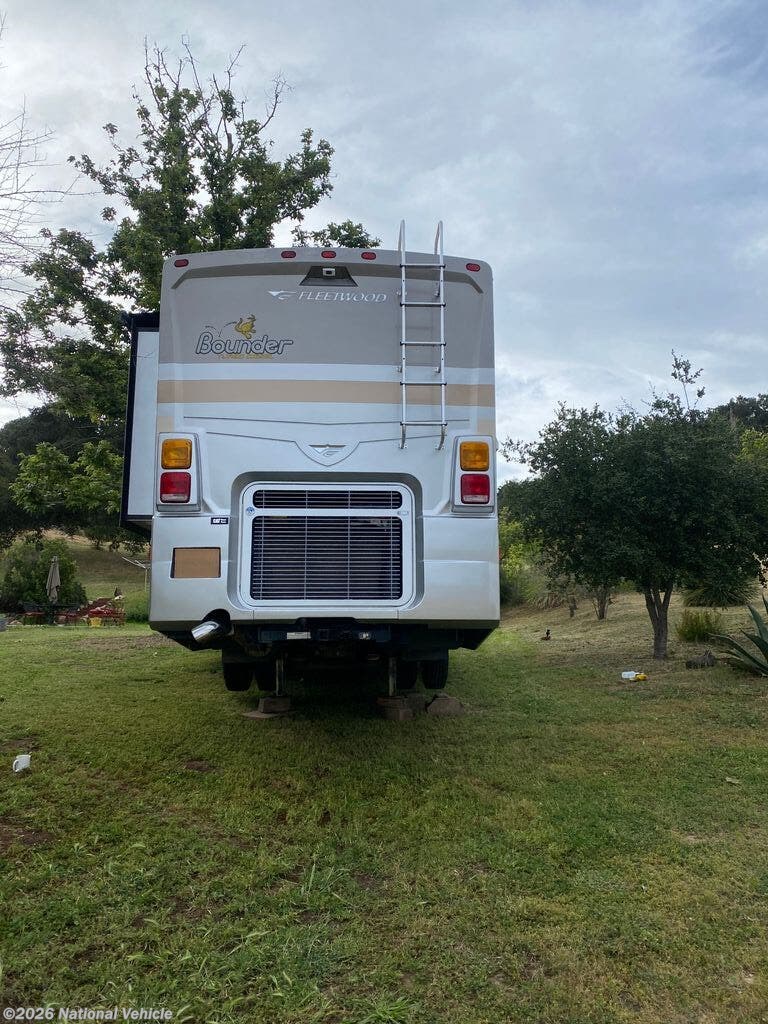 Used 2006 Fleetwood Bounder 34H available in Santa Barbara, California
