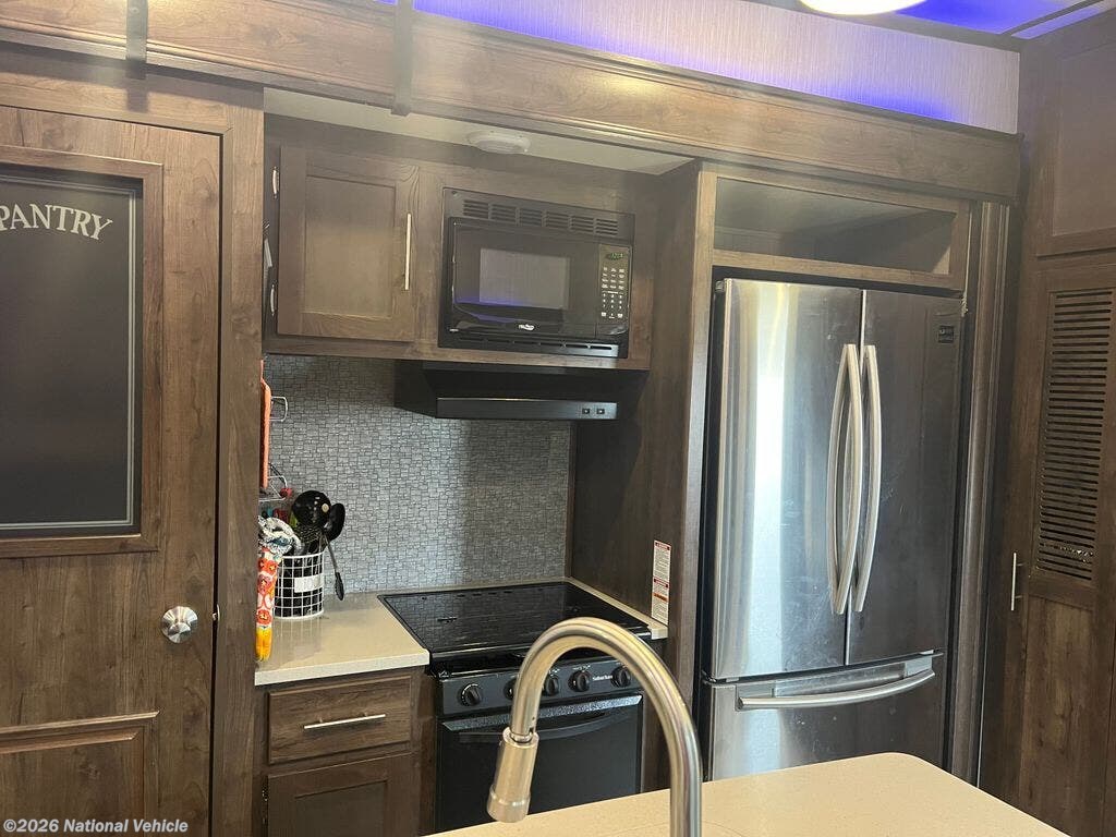 2019 Volante HP 320IK by CrossRoads from National Vehicle in Black River Falls, Wisconsin
