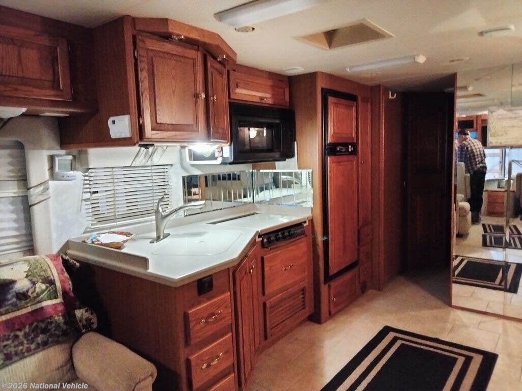 Used 2004 Tiffin Phaeton 35RH available in Lake St Louis, Missouri