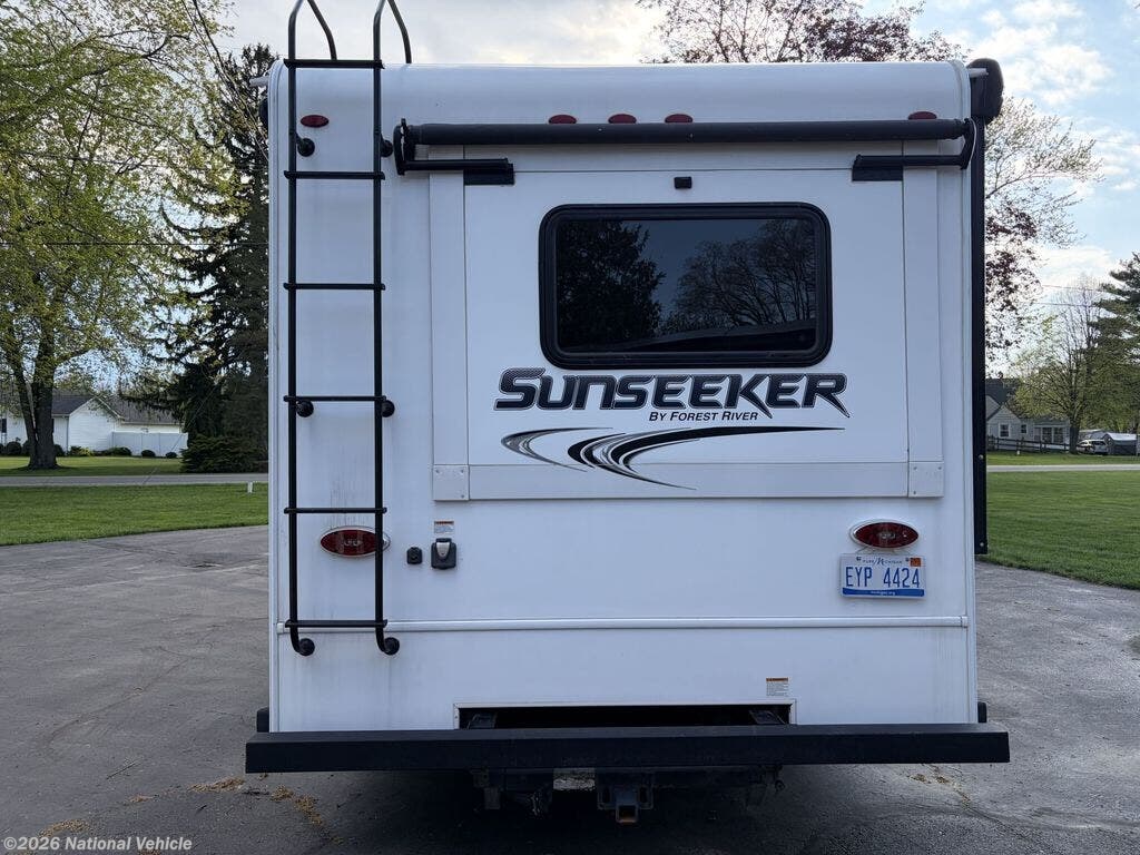 2020 Forest River Sunseeker 2500TS - Used Class C For Sale by National Vehicle in Ottawa Lake, Michigan
