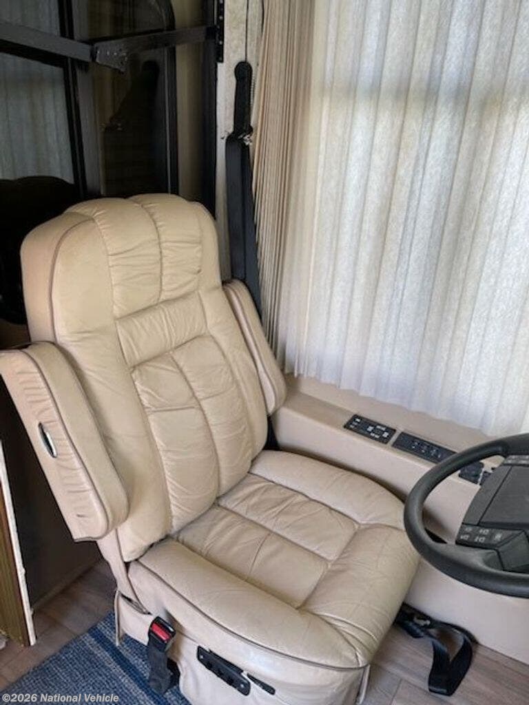 2004 Dutch Star 4015 by Newmar from National Vehicle in Waterford, Michigan