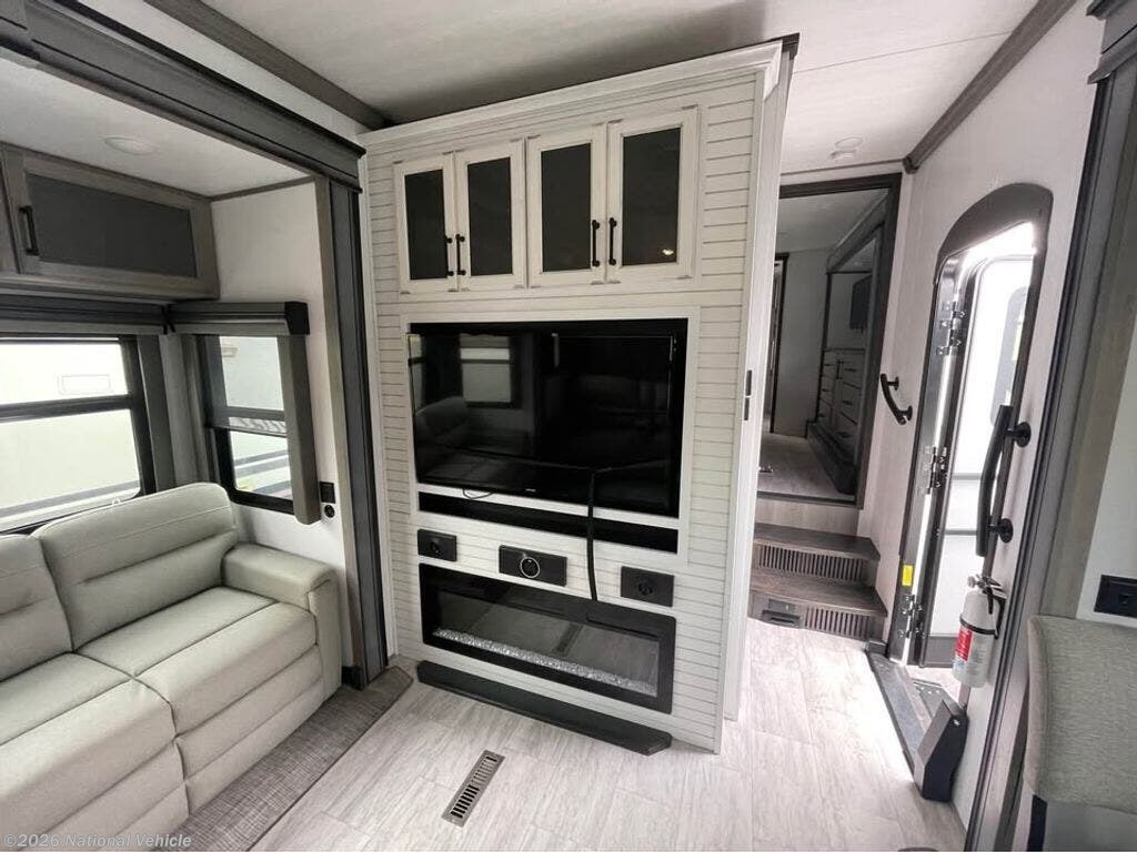 2023 Montana 3901RK by Keystone from National Vehicle in Prineville, Oregon