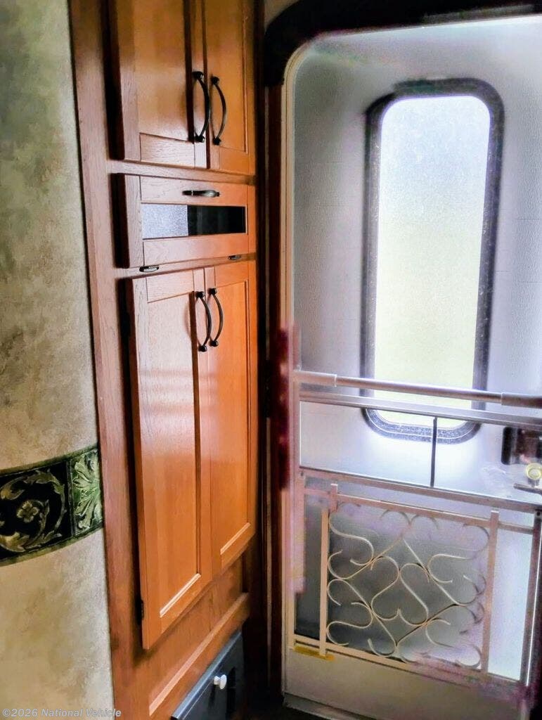 2010 Montana Mountaineer 324RLQ by Keystone from National Vehicle in Erie, Illinois