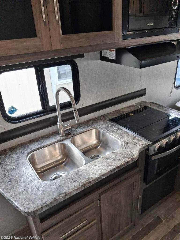 Used 2021 CrossRoads Zinger Lite 211RD available in Delmar, Delaware