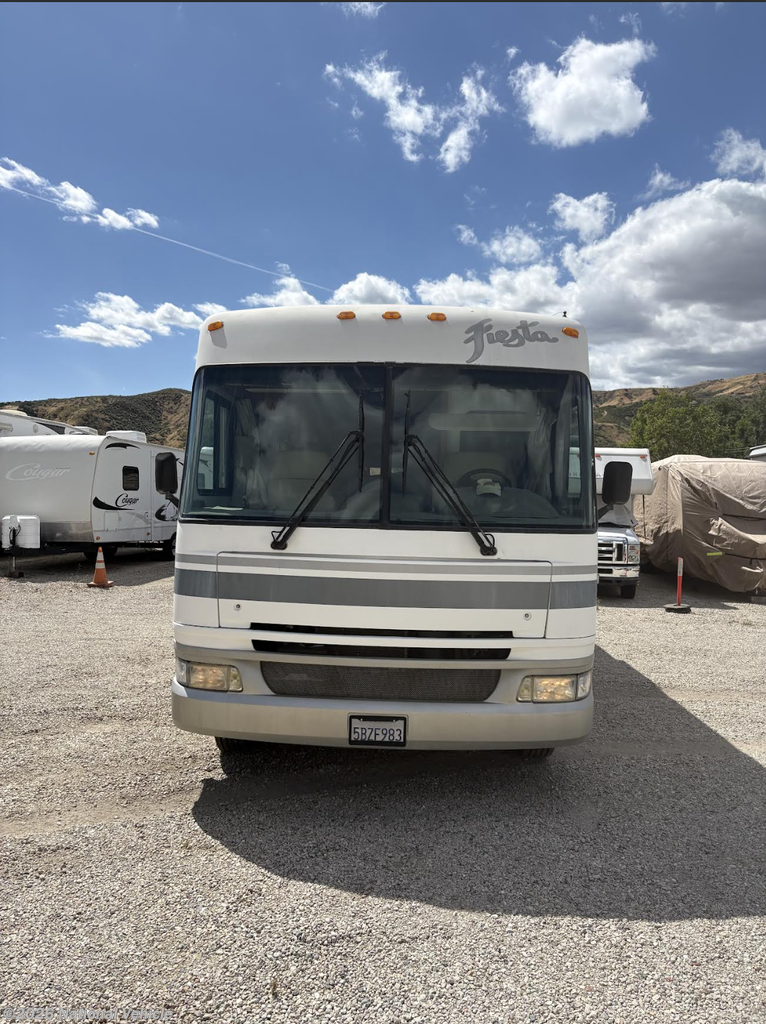 2003 Fleetwood Fiesta 32S - Used Class A For Sale by National Vehicle in Santa Clarita, California