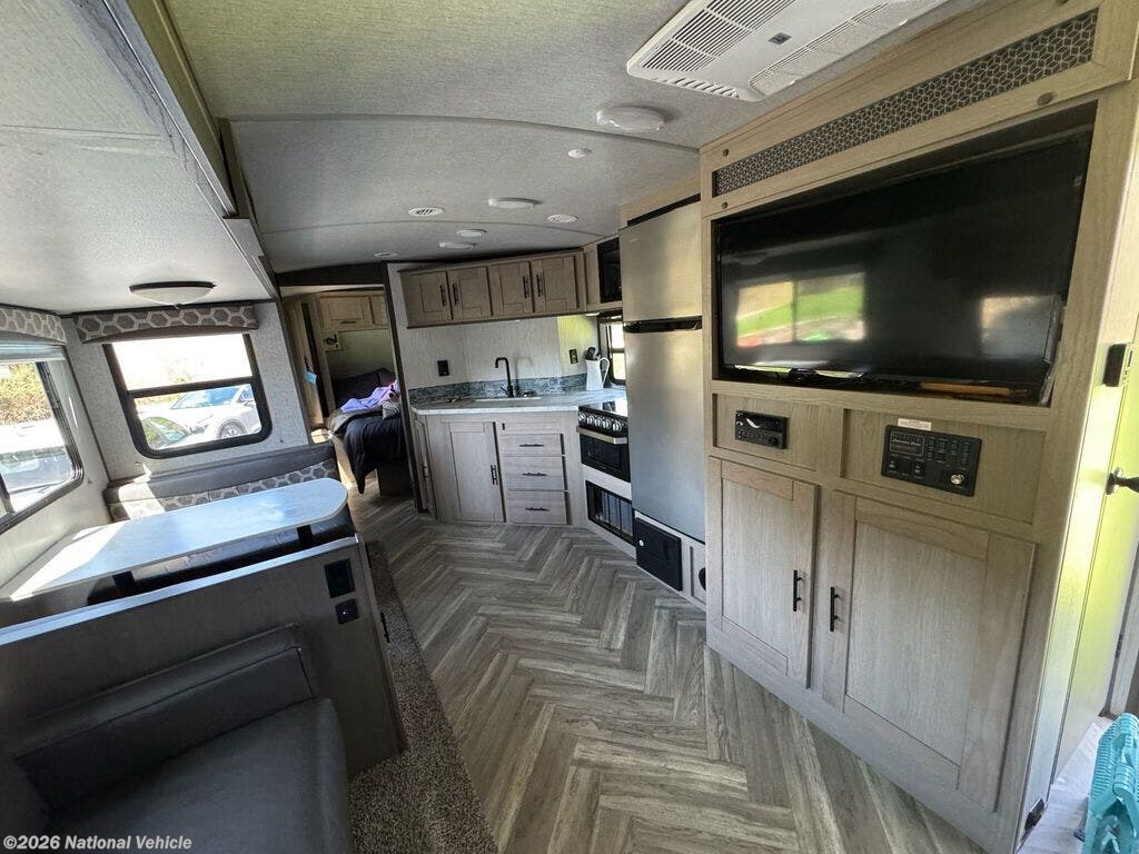 2020 Shadow Cruiser 260RBS by Cruiser RV from National Vehicle in Brentwood, New Hampshire