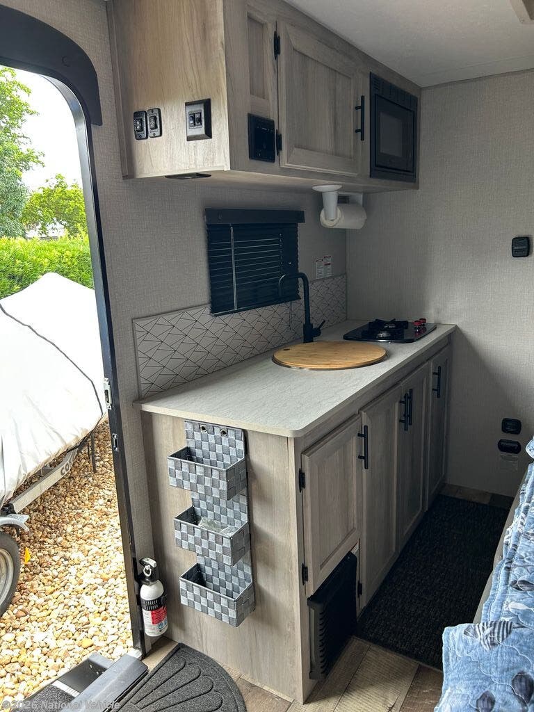 2021 Escape E181RB by K-Z from National Vehicle in Boynton Beach, Florida