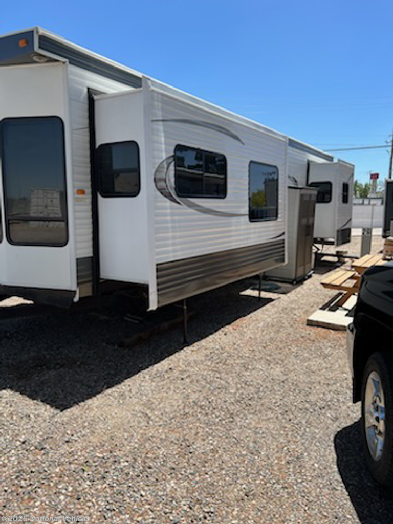 2016 Miscellaneous HL Enterprises Hy Line Destination 38CS1PE - Used Travel Trailer For Sale by National Vehicle in Kingman, Arizona