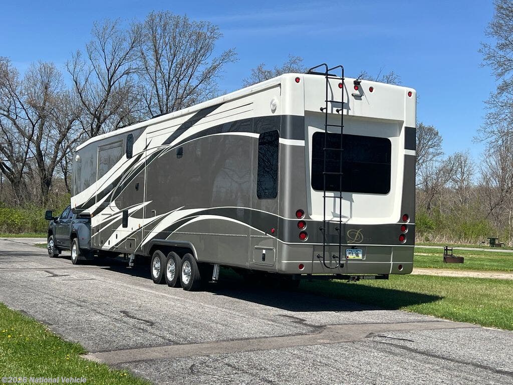 2020 Mobile Suites 44 Houston by DRV from National Vehicle in Palo, Iowa