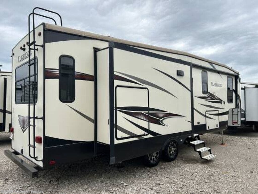 2018 Heartland ElkRidge 31RLK - Used Fifth Wheel For Sale by National Vehicle in Franklin, Indiana