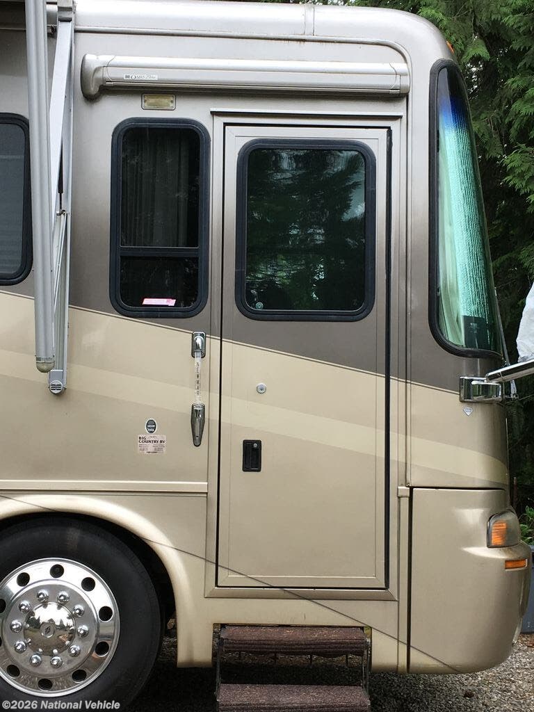 Used 2005 Newmar Dutch Star available in Tumwater, Washington