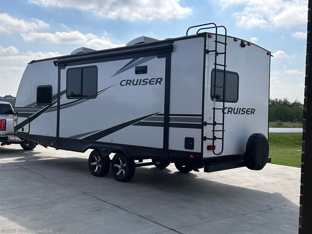 Used 2023 CrossRoads Cruiser Aire 22MRK available in Northlake, Texas