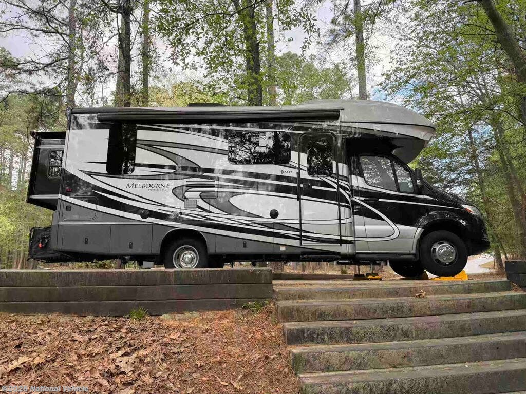 2020 Melbourne Prestige 24KP by Jayco from National Vehicle in Simpsonville, South Carolina