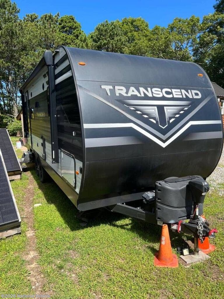 2022 Grand Design Transcend Xplor 221RB - Used Travel Trailer For Sale by National Vehicle in Yarmouth Port, Massachusetts