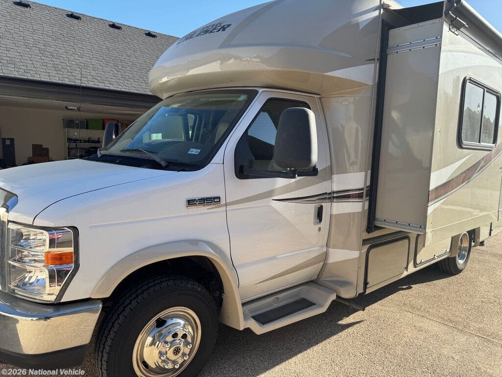 2016 Gulf Stream B Touring Cruiser 5230 - Used Class C For Sale by National Vehicle in Waco, Texas