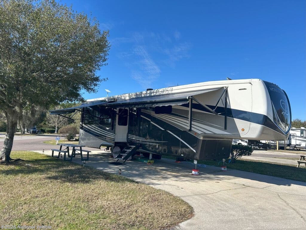 2022 DRV Mobile Suites 39DBRS3 - Used Fifth Wheel For Sale by National Vehicle in Ocala, Florida