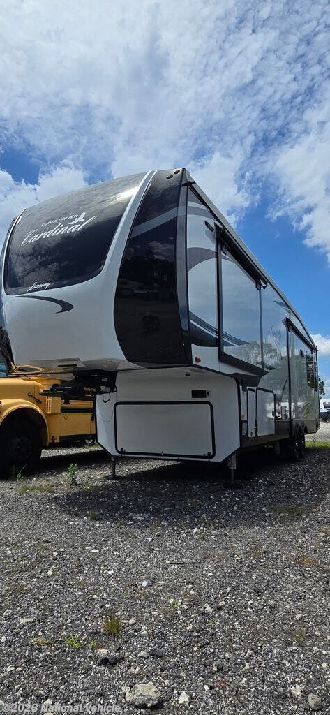 2021 Forest River Cardinal Luxury 335RLX - Used Fifth Wheel For Sale by National Vehicle in Rockledge, Florida
