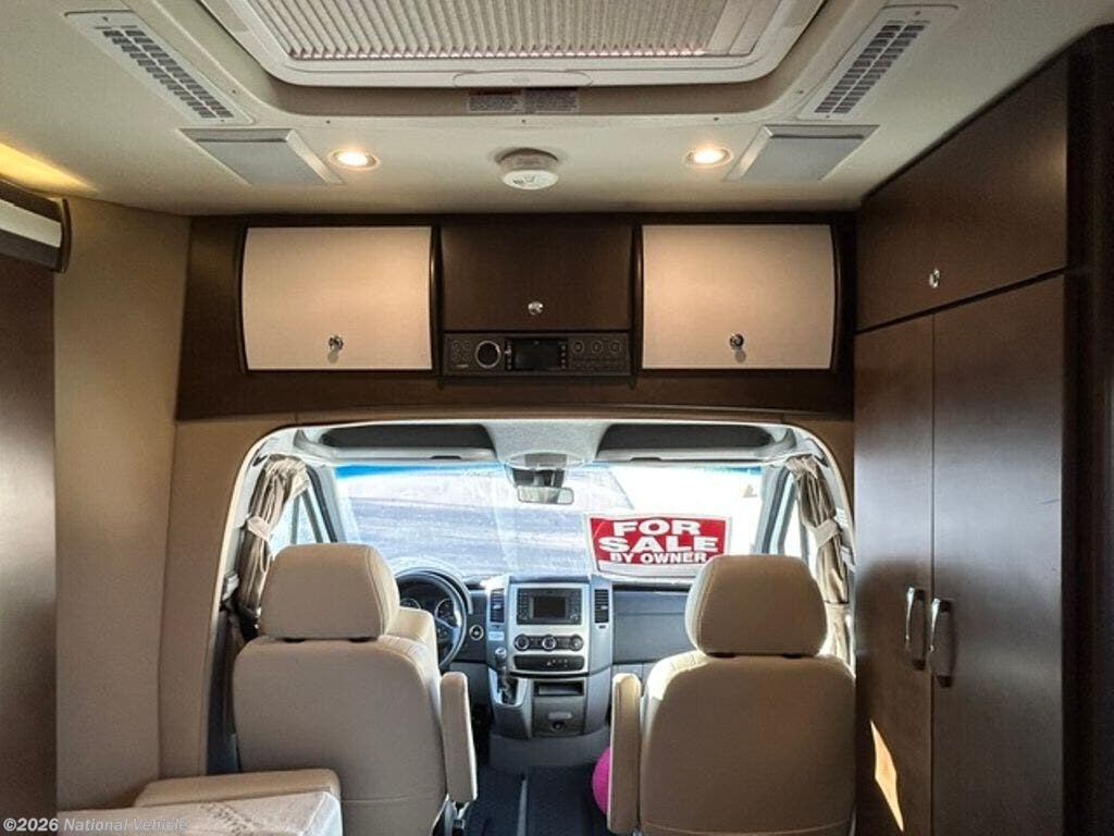 2016 Unity U24FX by Leisure Travel from National Vehicle in Peoria, Arizona