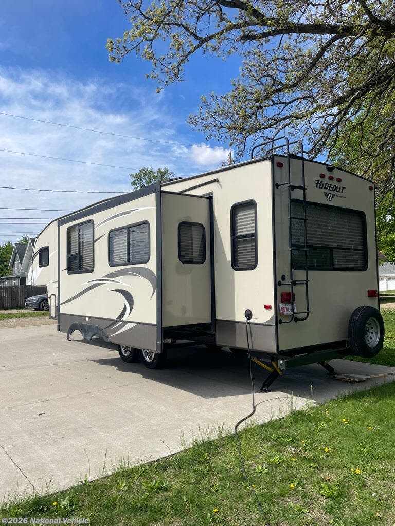 2017 Hideout 299RLDS by Keystone from National Vehicle in Gladbrook, Iowa